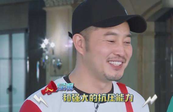 「奔跑吧兄弟」《奔跑吧》官宣常驻阵容,首现六人阵容,42岁的他有望成最大赢家