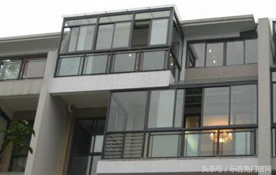 【】新房这样封阳台用这个最便宜，我家阳台封完才知道这样做