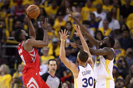 勇士队|勇士火箭10人大交易，休城铁心重建，迎来新的大当家