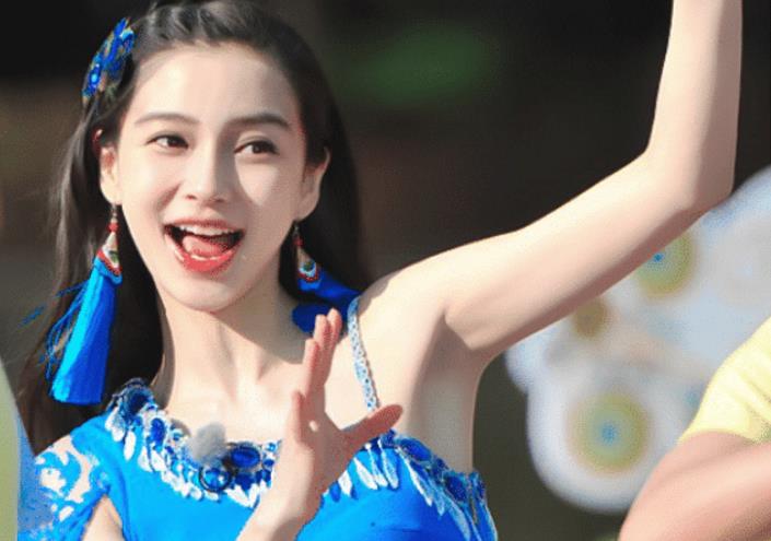 Angelababy■Baby上跑男的生图彻底爆了，一眼看出真实腰围，这才是当妈的样子