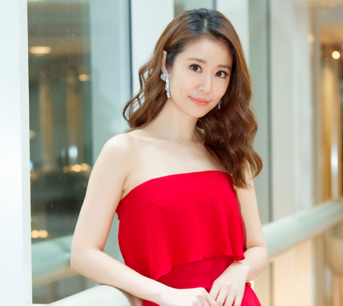 电视剧|一部很神奇的电视剧, 男子女主角双双过气，女配角却火了23年