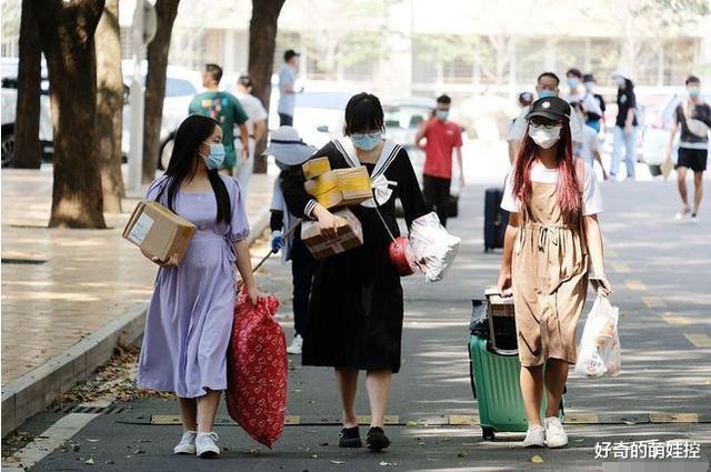 高校|我国共有39所985大学，可分为5个档次，第一档“毋庸置疑”