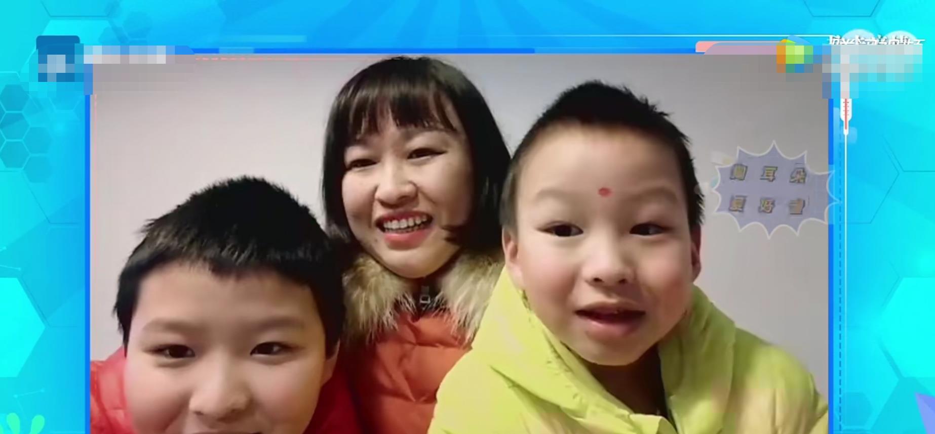 『』王牌节目致敬疫情勇士，欢乐中带着泪水，粘贴画太有爱