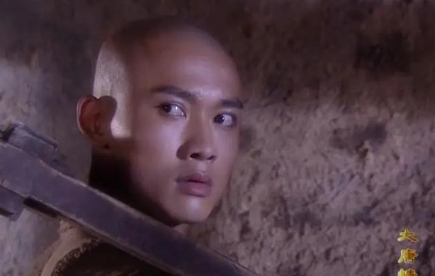 安陵容|满屏禁忌,18年前的国产剧真敢拍