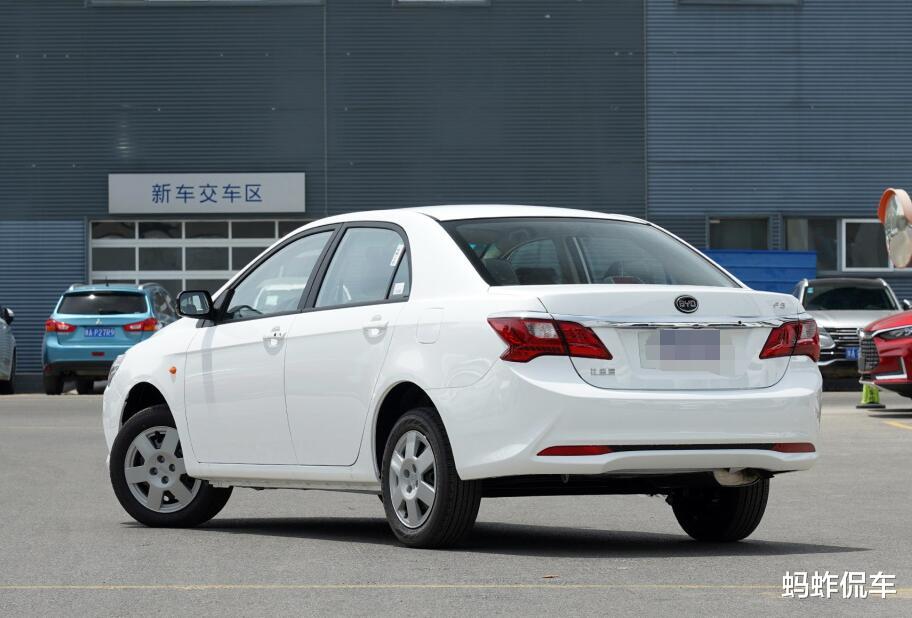 比亚迪F3|月薪2000都开得起!堪称“销量王”,关键顶配才4.78万