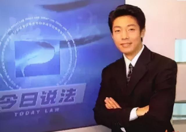 撒贝宁|从央视名嘴到芳心纵火犯，“藏”13年的撒贝宁在“被辞退”后现原形