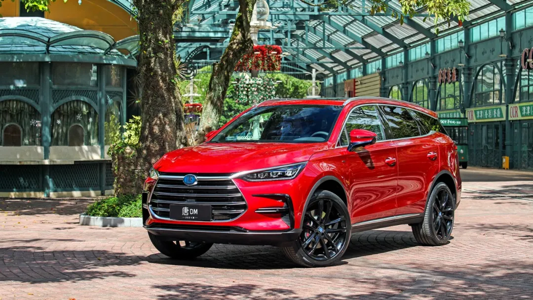 比亚迪唐|还买超跑?深度体验新款比亚迪唐,豪华感丝毫不输BBA