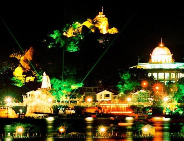 #三亚#我国3大最美海滨城市，三亚最为出名，第三个却最受欢迎