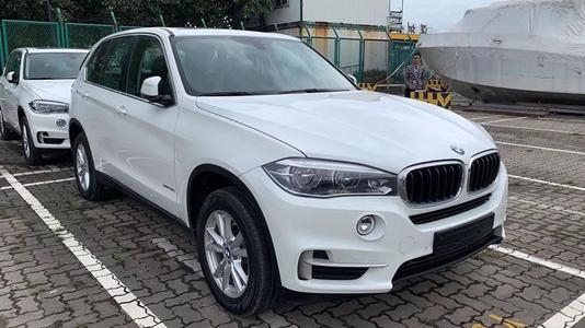 宝马X5|总资产有多少才能买X5？