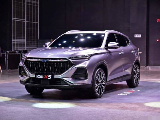 「长安汽车」长安汽车渐入佳境，新车欧尚X5外观曝光，颜值不输UNI-T，多久都要等