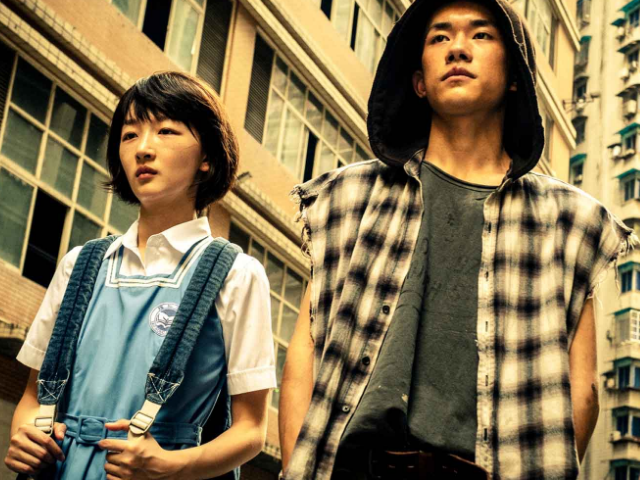 少年的你■《少年的你》将在韩国上线，海报被P到不敢认，小北经典标志没了