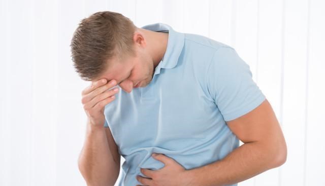 「祛湿」缩短男人寿命的6种行为：抽烟只排第4，排第1的很多人都有！