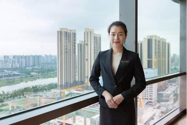 臆说古史|90后“国宴级服务员”姚碧：曾3次服务于国宴，23岁担任现场指挥