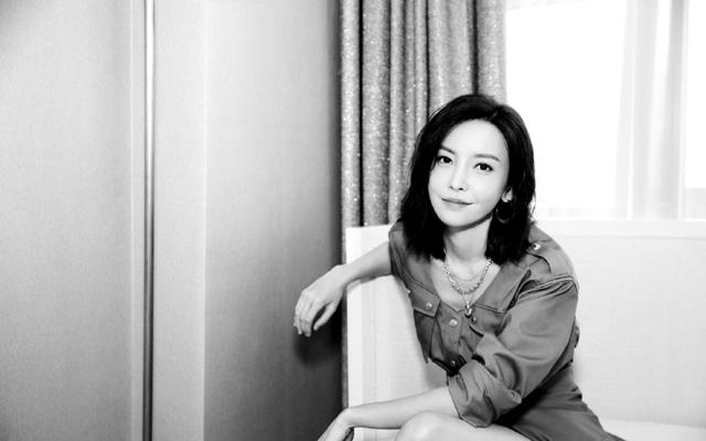 辛爽|潮敢音乐节：刘维主持失误，让vava教跳舞，调侃于文文感情失意