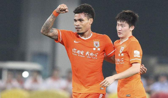 [中超]形势反转，原本在鲁能黯然离队，未来或将成为中超热门