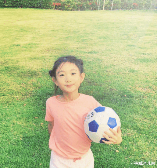 奥莉|有种“失望”叫奥莉，曾被网友表白“等你长大”，如今颜值太平庸