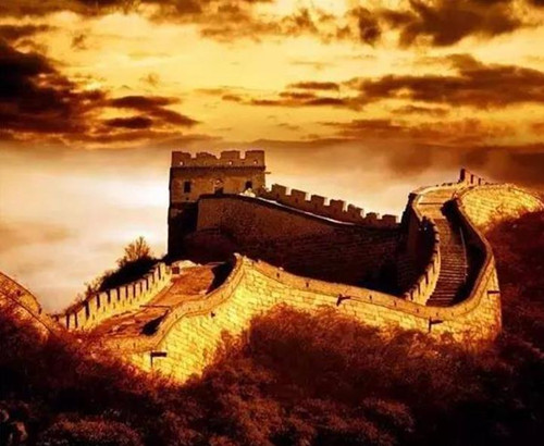 秦始皇|秦始皇修“长城”真有用吗?美国学者一针见血:长城坑惨了欧洲