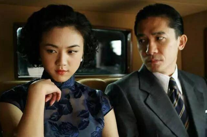 梁朝伟|汤唯、梁朝伟“打真军”，汤唯：我们只是在做生孩子该做的事情