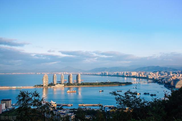 三亚|国庆期间这三座城市深受欢迎，往年游客量众多，游客流连忘返