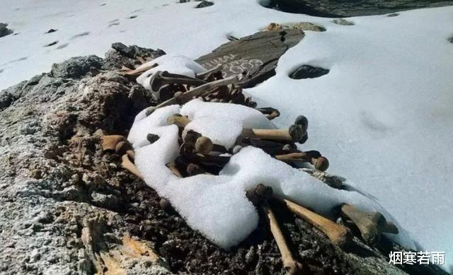 珠穆朗玛峰：珠穆朗玛峰怎么了？冰雪消融后，发现百具遗骸，查明死因令人感慨