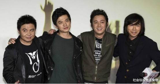 「飞儿」曾经很红，主唱离开后人气不在的4支华语乐队，最后一支自作自受
