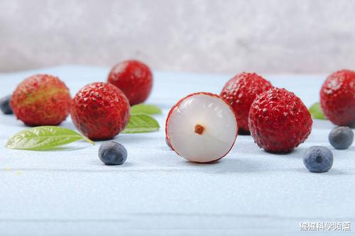 「」米放久了就生虫，那这些虫子是从哪来的？难道是凭空出现的吗