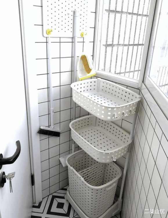 |去杭州出差，发现一户人家阳台这样设计，太实用了，拍下照着学！