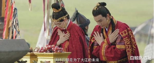 「唐嫣」唐嫣产后火速瘦身,新剧中分额头太显眼,脸发胖被45岁佘诗曼艳压