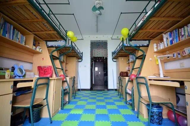 宿舍|大一入学宿舍床铺怎么选？这几个位置可千万不要选！