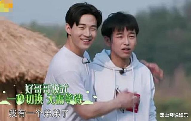 『黄磊』《向往的生活》舒适假象被曝光，黄磊厨房如炼钢炉，孙莉劝他退出