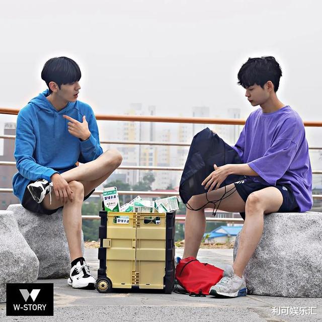 你的目光所及之处|喜大普奔！又一部韩国腐剧昨日上线，三集就亲嘴进度超神速