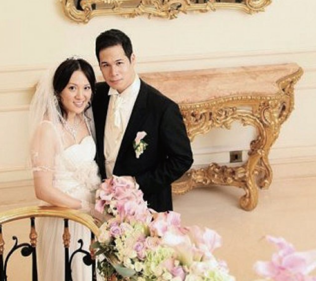 c位|阔太聚会的C位，baby李嘉欣都抢不到？只有郭晶晶躲过争议