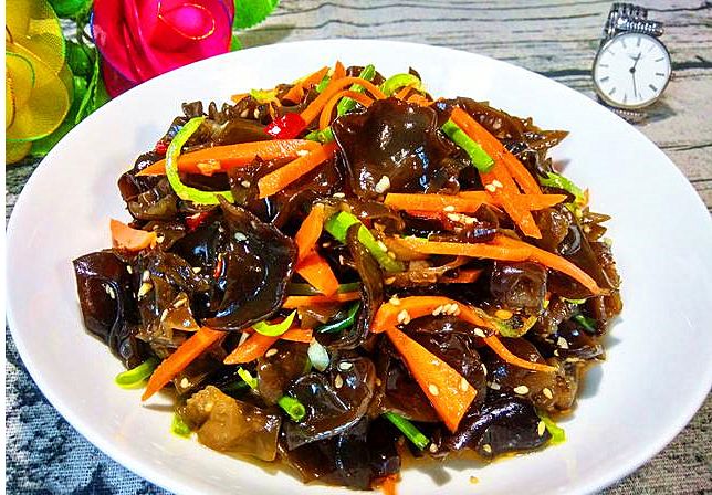 青椒|推荐几道家常菜，鲜香入味配饭一流，一起来动手学习吧