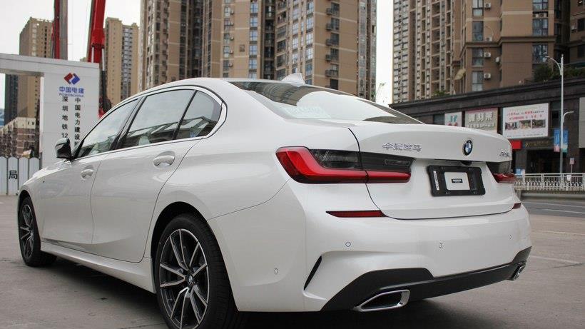 「宝马3系」开了宝马3系,33万又换了雷克萨斯ES,车主:都开过才知道谁好