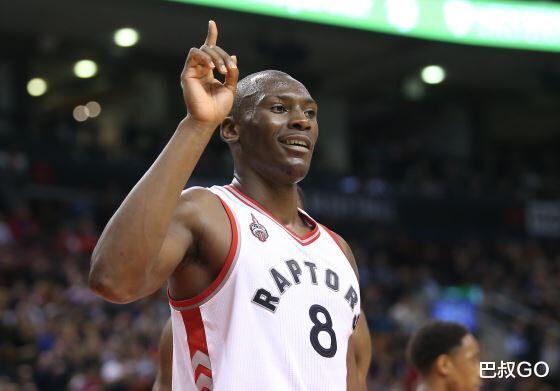 『勒布朗·詹姆斯』4年前靠打詹姆斯成名，他轰26板4帽骗走7200万，如今28岁濒临退役