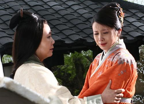 刘兰芝|《孔雀东南飞》为何被移除中学课本，专家：你看刘兰芝都做了啥？