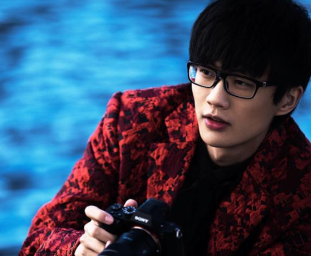 娱乐圈|唯一与娱乐圈无关的歌手，开演唱会从不宣传，却场场爆火一票难求