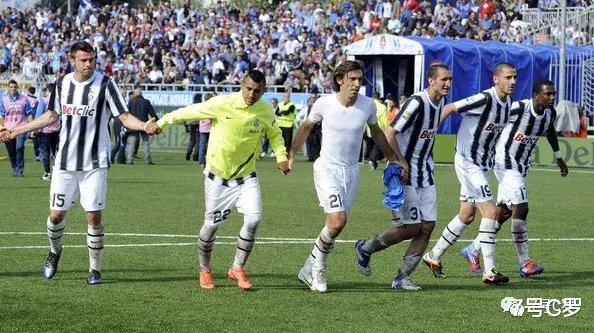 安德烈亚·皮尔洛|大师风范,皮尔洛亲自说服他回归