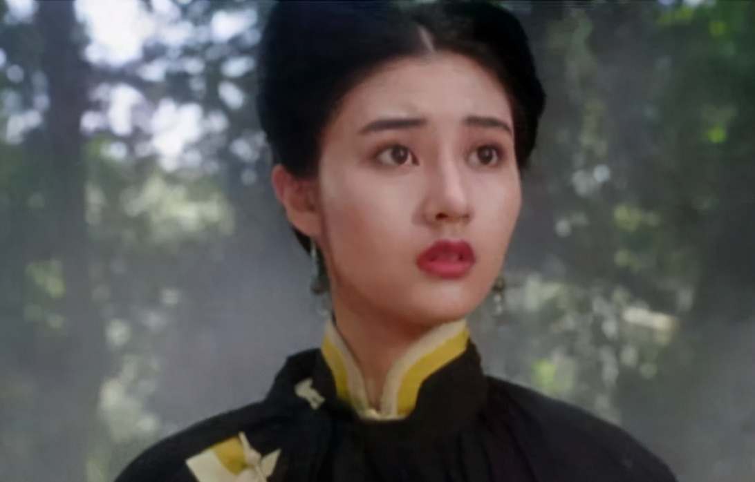 阿珂|新鹿鼎记阿珂被嘲史上最“丑”，比起李嘉欣梁小冰，她到底差在哪