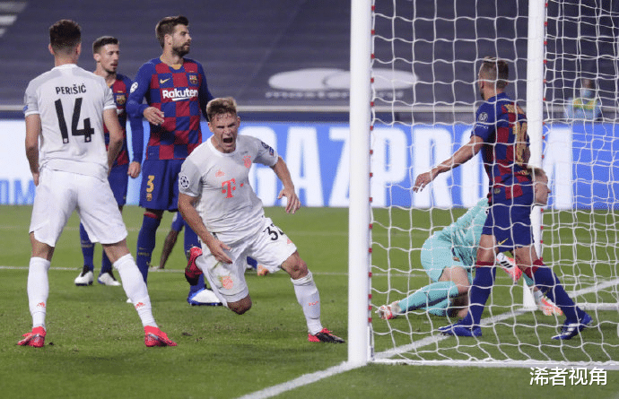 巴塞罗那|8-2！德甲霸主彻底踢疯了：残暴打崩巴萨，创造三大史诗级纪录