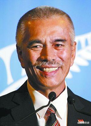 [基里巴斯]本是中国人，在外国当总统后和中国断交，今有难请求中国帮忙