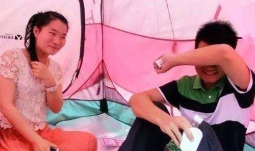 『川藏线』川藏线上“男女混住”的小旅馆,20元一晚,到底是什么样子?