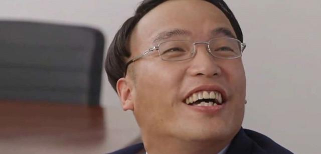 【赵本山】方正剧中演技尴尬，为何还要频频出镜？网友：人家出身并不简单