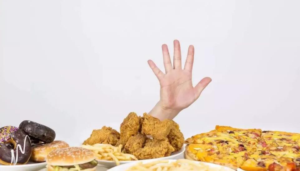 高考@家有高考生,饮食必须重视,这4样东西高考期间最好不要吃