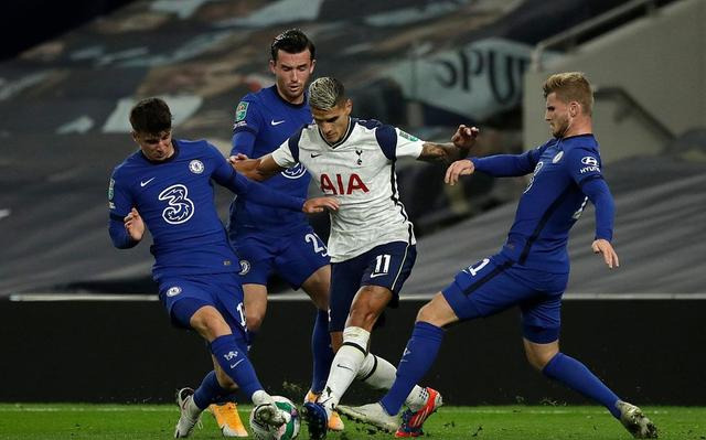 热刺|穆里尼奥郁闷了，俩大圣都在养伤还能晋级，热刺又让赛程紧张起来