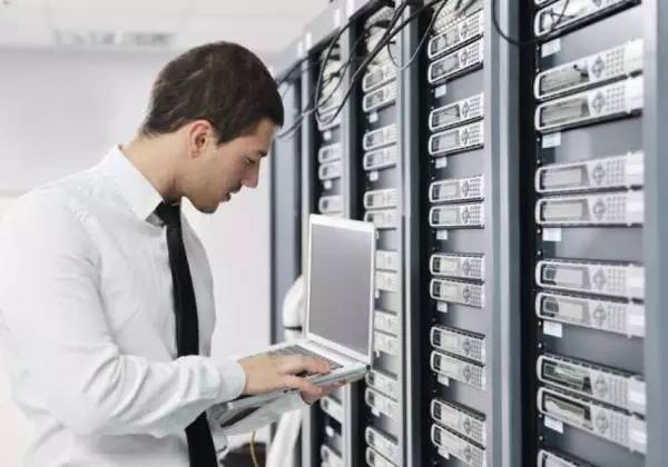 『填报志愿』想学计算机，就填报这5个专业，就业前景都非常好！