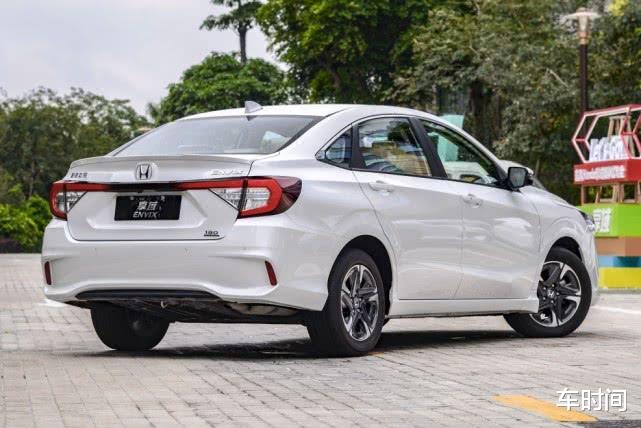 『思域』买不起思域就买它,车长近4米8油耗5L,10年难开坏,跌至8.48万