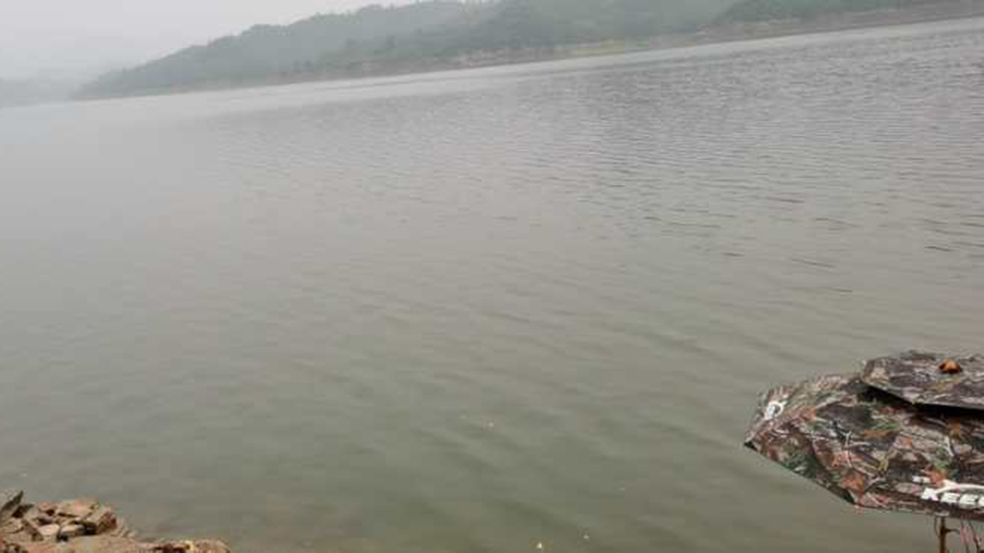 |“一寸长一寸强”，钓鱼竿越长越好，是真的吗？我不信