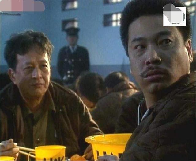 关海山|香港TVB黄金配角, 尸体僵硬才被发现, 四任妻子夺遗产差点大闹灵堂