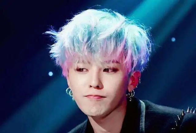 权志龙|这个19岁火遍全亚洲的歌手，沉寂两年回归乐坛要炸！